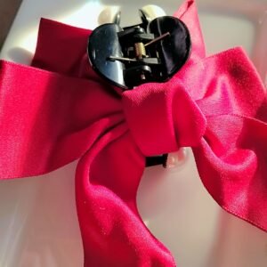 Bow Pearl Hair Catcher – Large Size Black Hair Claw for Long & Healthy Hair