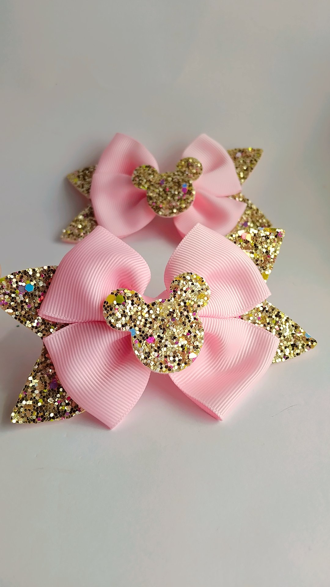 Minnie Mouse Pink and Gold Glitter Hair Clip