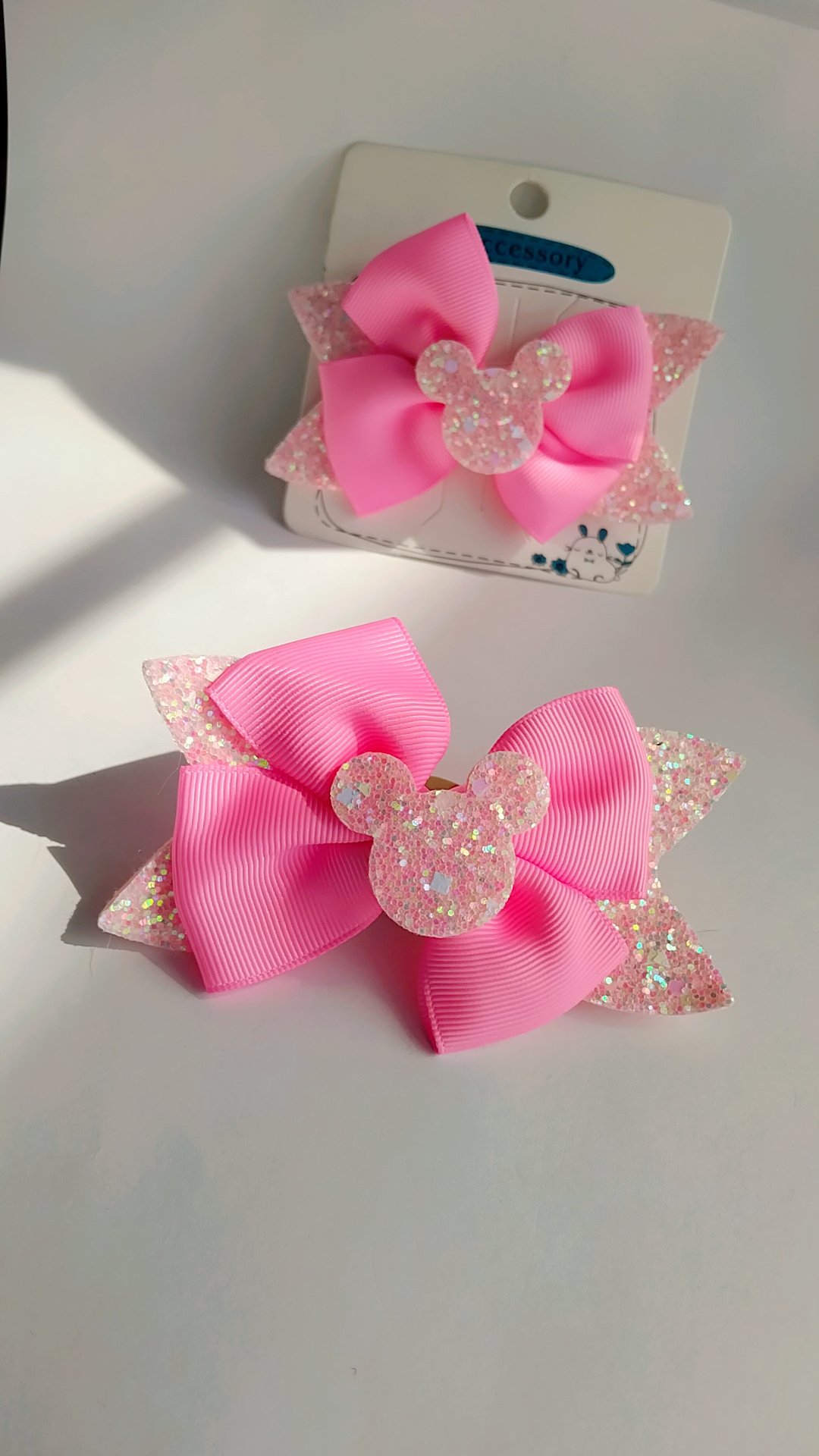 Minnie Mouse Pink and Pink Glitter Hair Clip